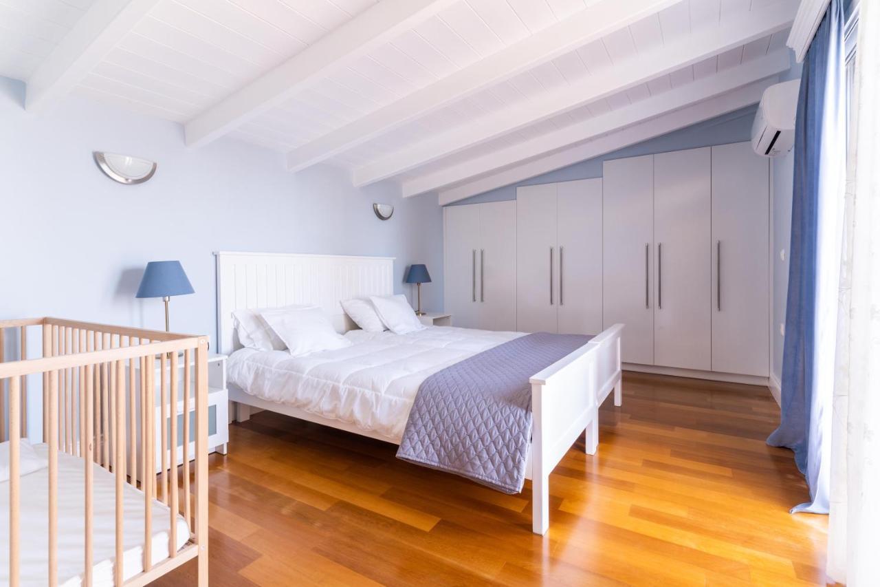 Coastline maisonette near Athens Airport and Rafina Port Artemida  Exterior foto