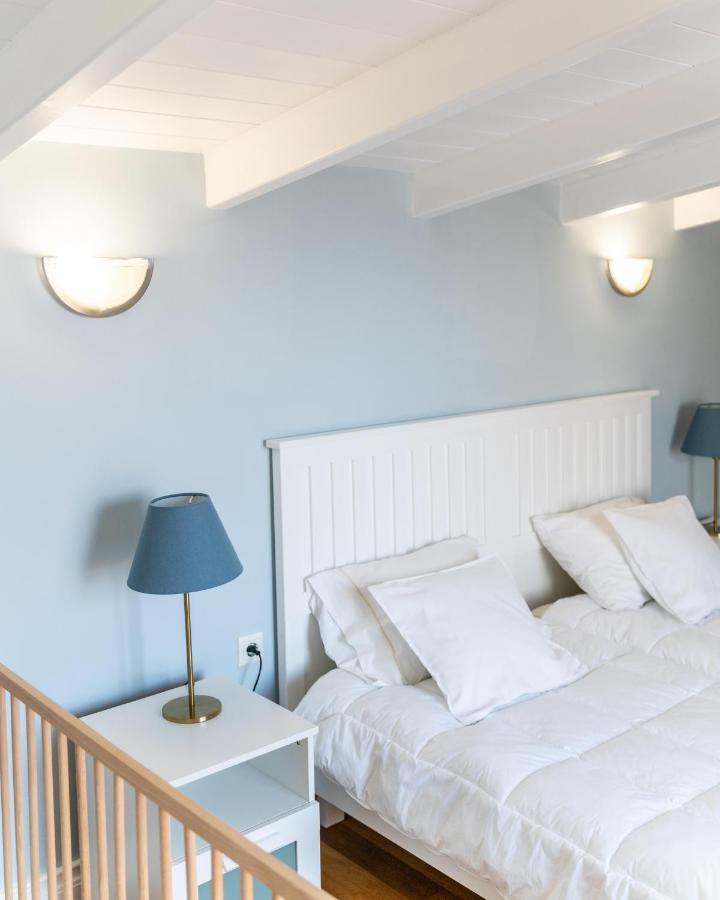 Coastline maisonette near Athens Airport and Rafina Port Artemida  Exterior foto
